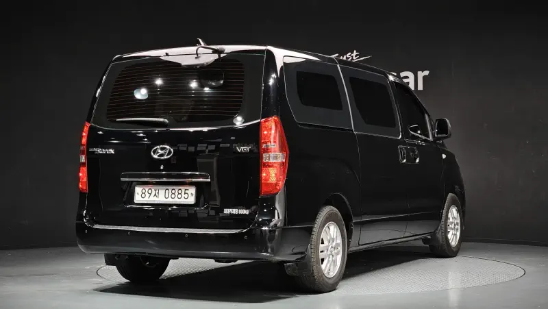 Hyundai Grand Starex