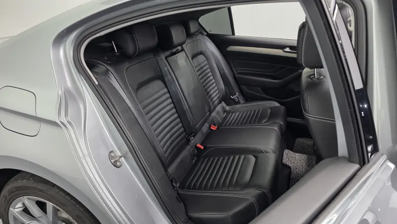 Volkswagen Passat GT