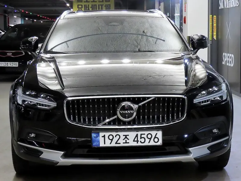 Volvo V90