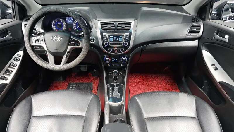 Hyundai Accent