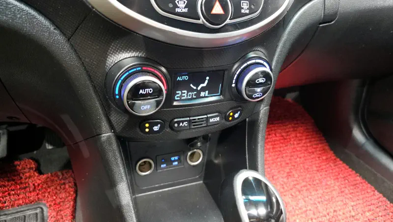 Hyundai Accent