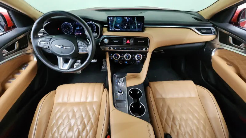 Genesis G70
