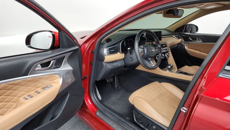 Genesis G70