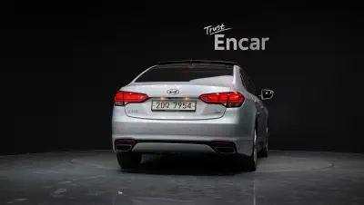 Hyundai Aslan