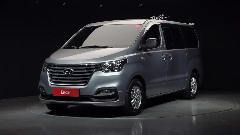 Hyundai Grand Starex