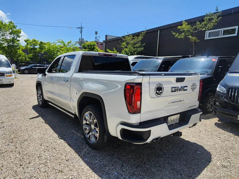 GMC SIERRA