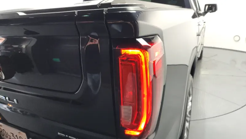 GMC SIERRA