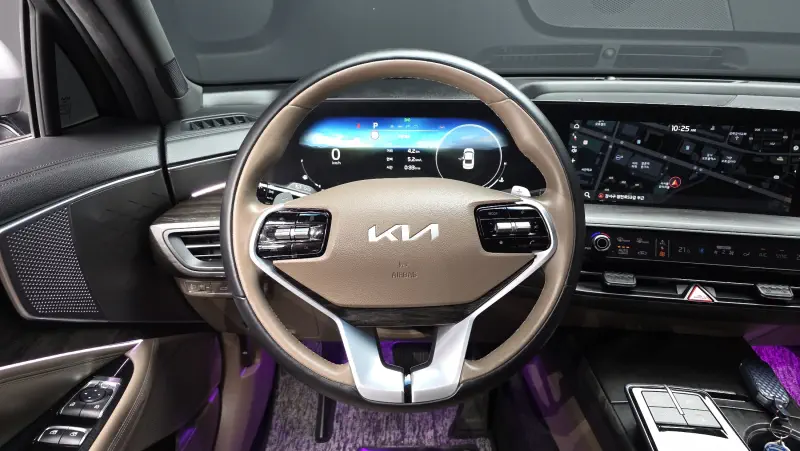 Kia K8