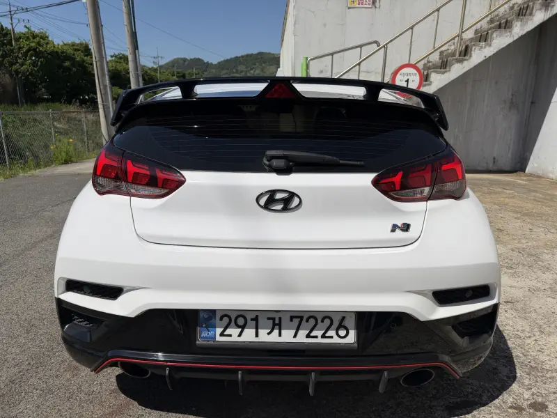 Hyundai Veloster