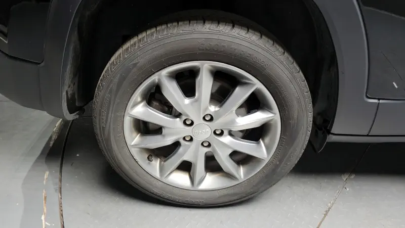Jeep Cherokee