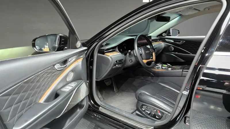 Kia K9