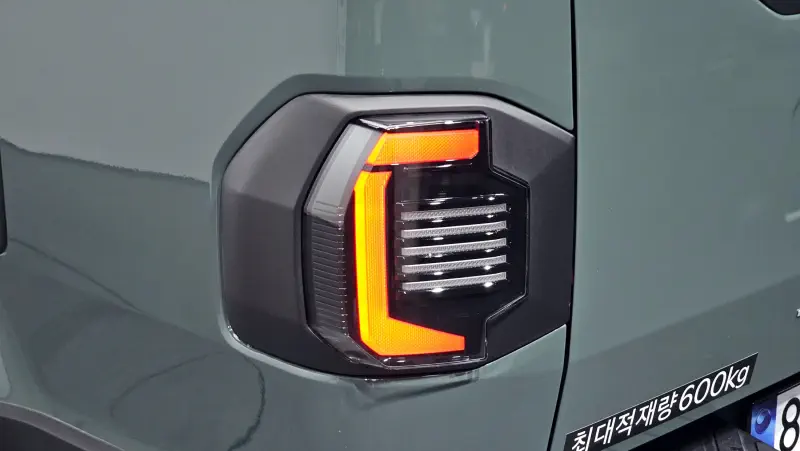 Kia Tasman
