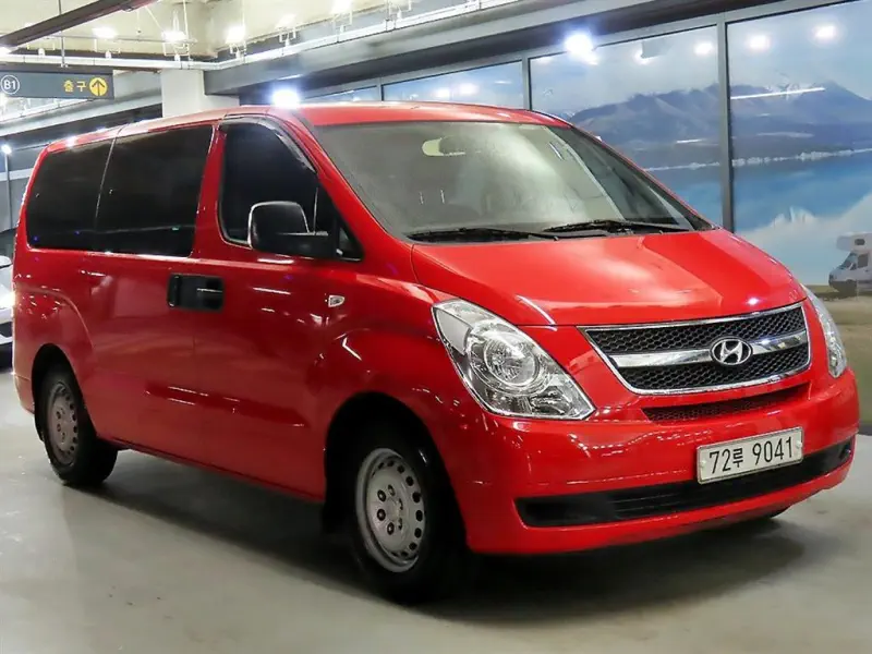 Hyundai Grand Starex