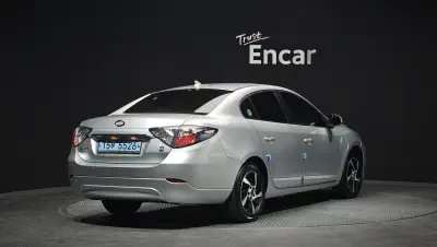 Renault SM3