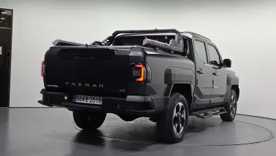 Kia Tasman