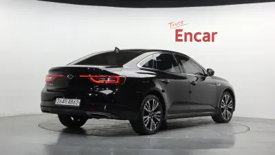 Renault SM6