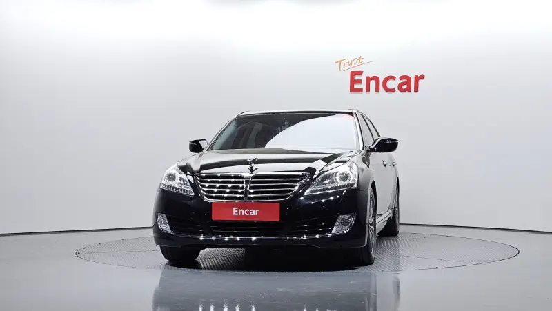 Hyundai Equus