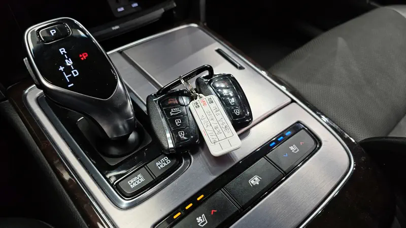 Hyundai Equus