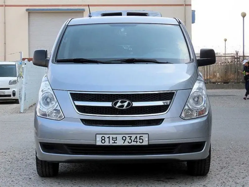 Hyundai Grand Starex