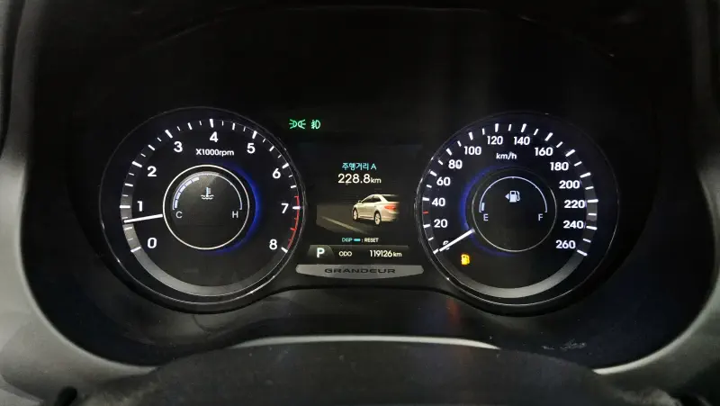 Hyundai Grandeur