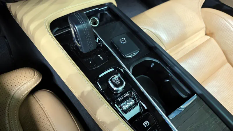 Volvo V90