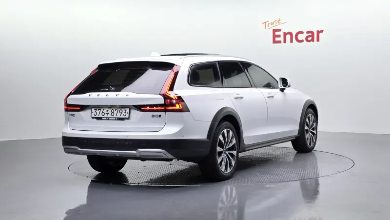 Volvo V90