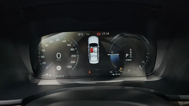Volvo S90