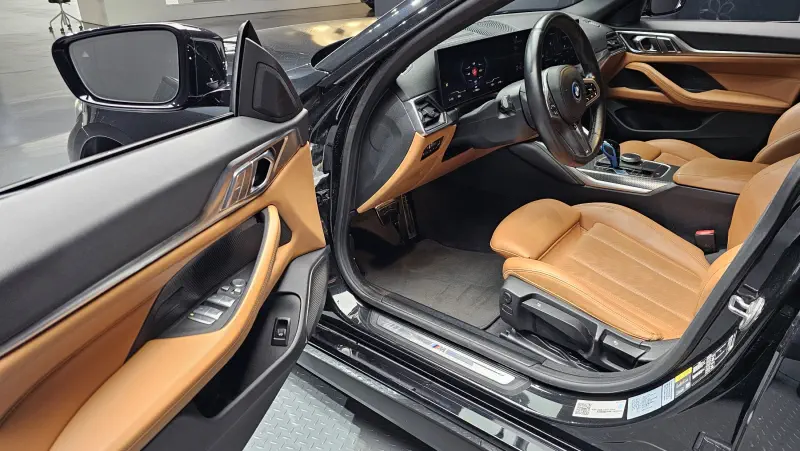 BMW i4