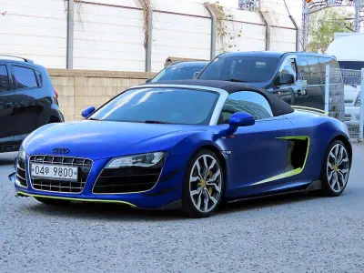 Audi R8