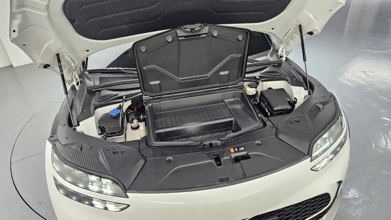 Genesis GV60
