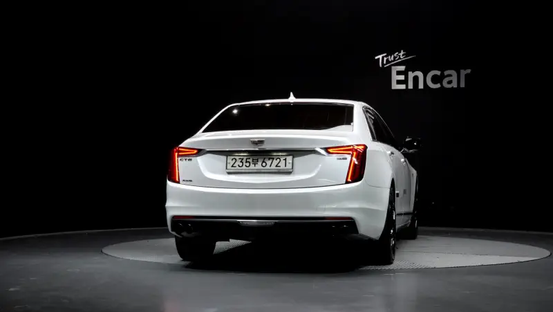 Cadillac CT6