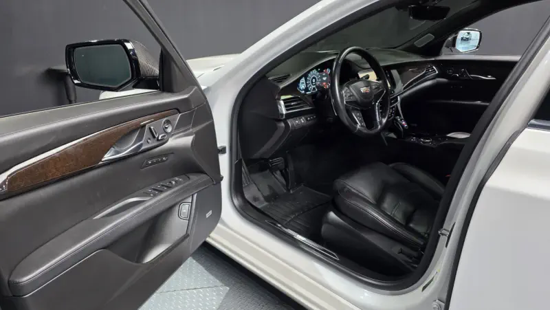 Cadillac CT6