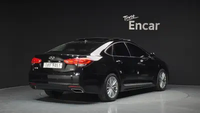 Hyundai Aslan