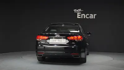 Hyundai Aslan
