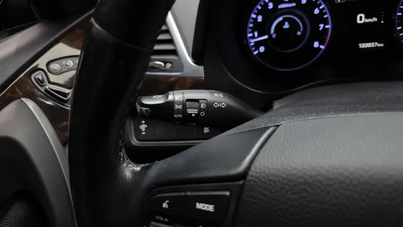 Hyundai Aslan