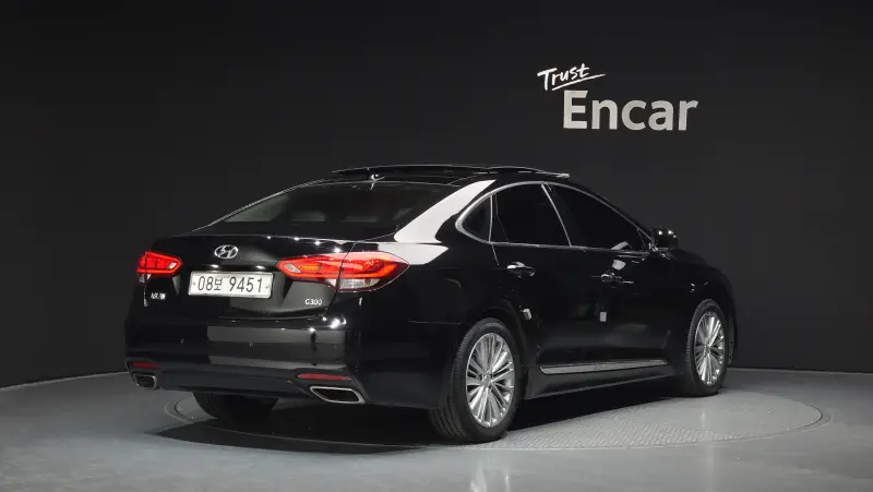 Hyundai Aslan