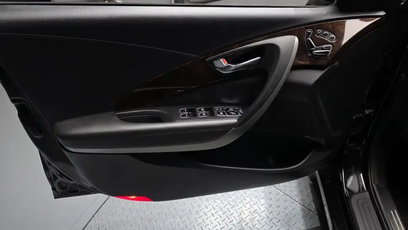 Hyundai Aslan