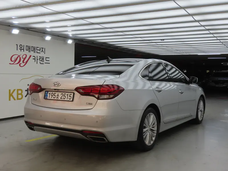 Hyundai Aslan