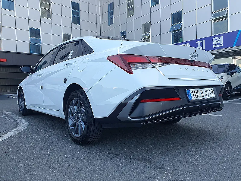 Hyundai AVANTE