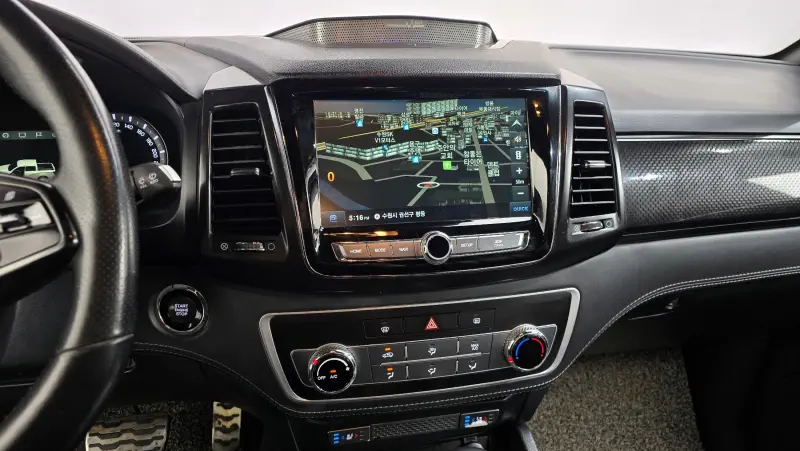 SsangYong Rexton Sports Khan