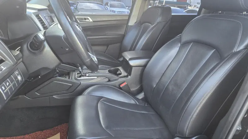 SsangYong Rexton Sports