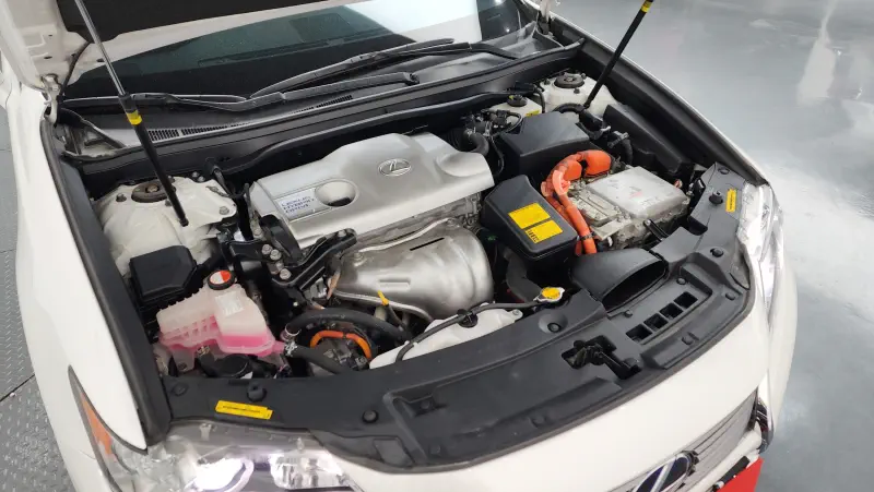 Lexus ES300h