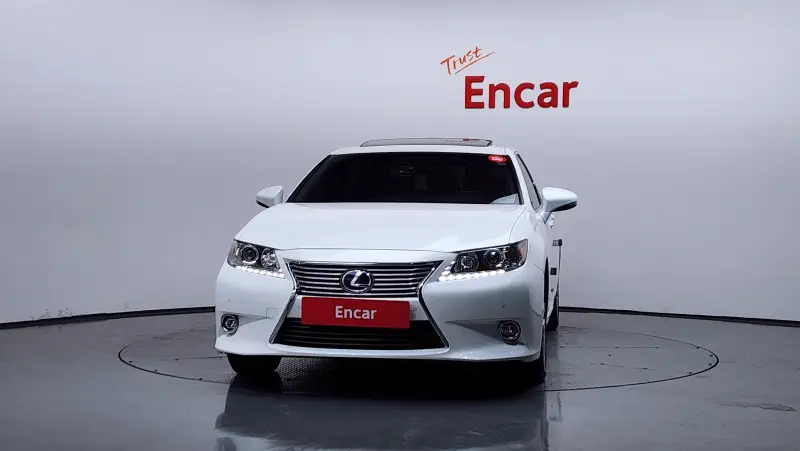 Lexus ES300h