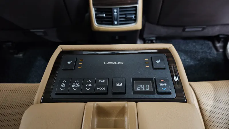 Lexus ES300h