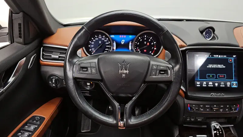 Maserati Ghibli