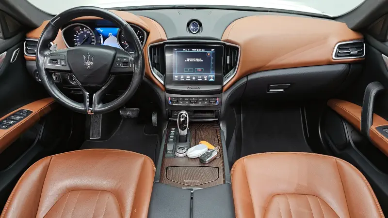 Maserati Ghibli