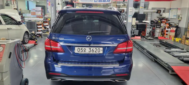 Mercedes-Benz GLS-Class