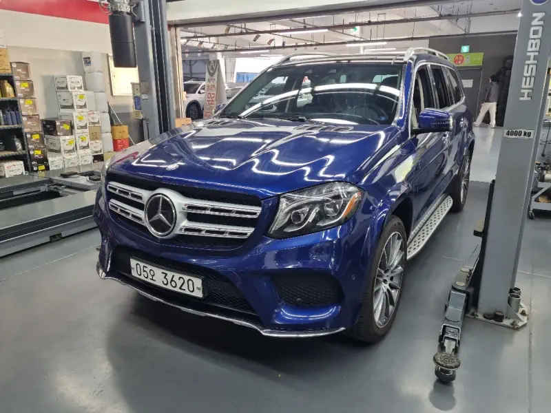 Mercedes-Benz GLS-Class