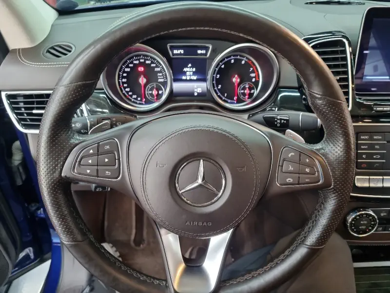 Mercedes-Benz GLS-Class