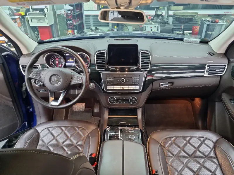 Mercedes-Benz GLS-Class
